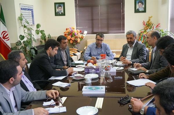 برگزاری نشست "رفع مشکلات و موانع موجود در حوزه فاوای" شهرستانهای گرمسار  و آرادان