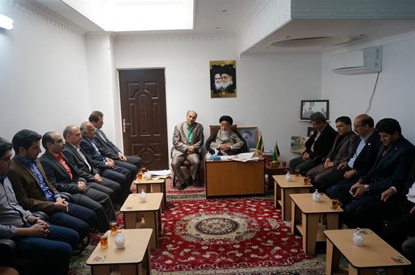 نماینده ولی فقیه در استان سمنان :ارتباطات از ضروریات زندگی مردم است