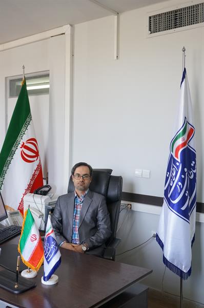 اولویت ایجاد اشتغال با نیروهای بومی استان است