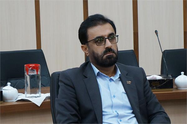 حضور مدیرکل ارتباطات و فناوری اطلاعات استان در مرکز ارتباطات مردمی 111