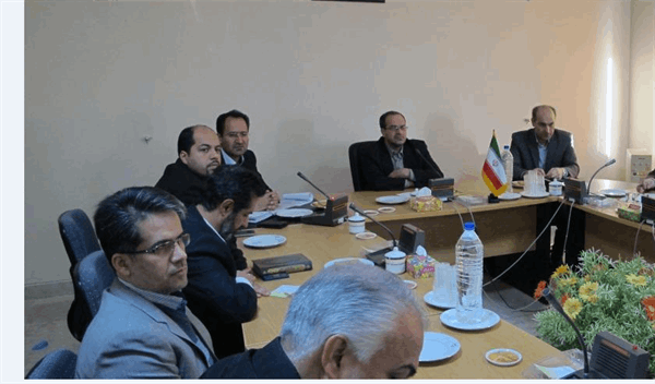 پنجاه و هشتمین جلسه کارگروه دفاتر پیشخوان خدمات با هدف  عملیاتی نمودن نقشه راه توسعه دولت الکترونیک و واگذاری خدمات به دفاتر پیشخوان خدمات دولت برگزار گردید