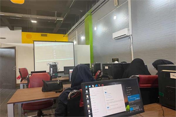 دوره آموزشی «تولید محتوا با هوش مصنوعی» ویژه اصحاب رسانه سمنان برگزار شد