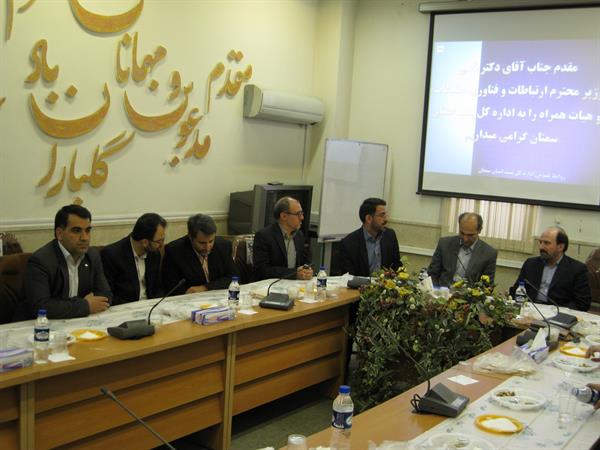 بازدید وزیرمحترم ارتباطات جناب دکتر نامی ازاداره کل پست استان سمنان