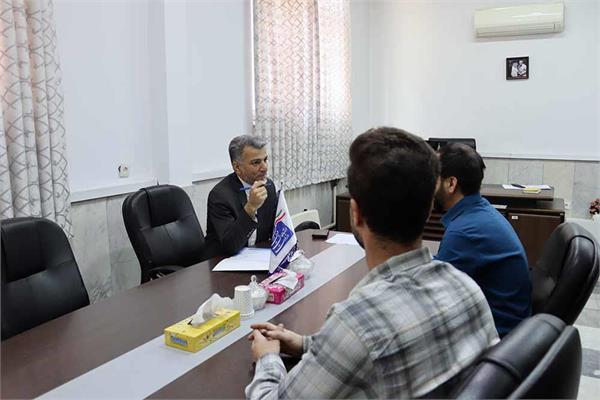 برگزاری میز خدمت حوزه ارتباطات و فناوری اطلاعات  با شعار  "بسیج، مردم، اقتدار ملی"