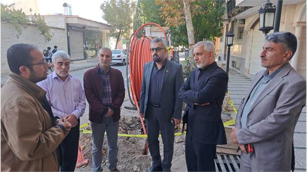 بازدید میدانی مشاور وزیر در امور ایثارگران از آخرین وضعیت عملیاتی اجرای پروژه فیبر نوری در شهر شاهرود