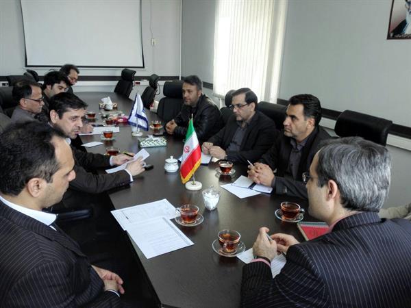جلسه آمادگی و بررسی مشکلات ارتباطی استان سمنان در ایام سفرهای نوروزی
